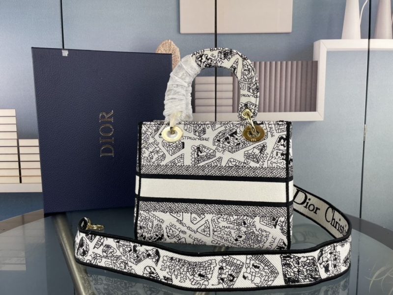 Dior Shopping Bags